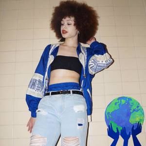 Meet your Posher, Breanna